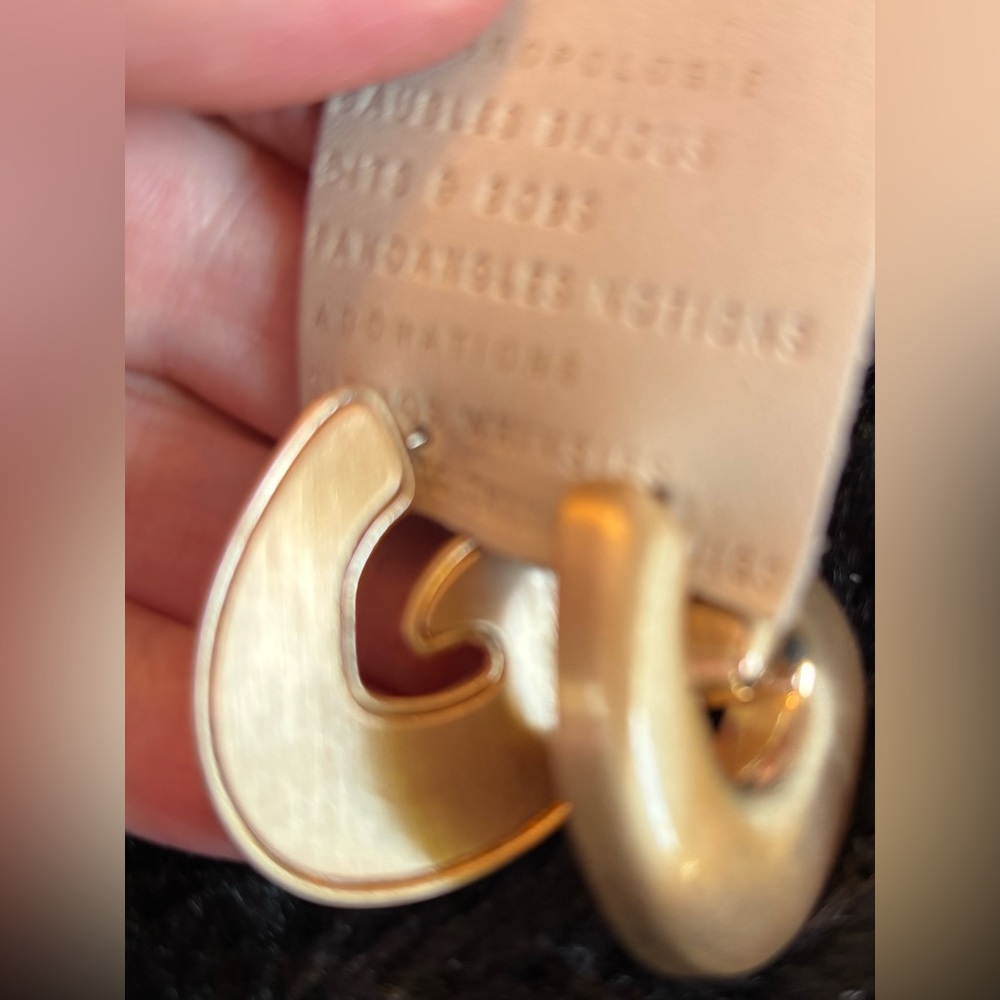 Anthropologie Rose Gold Tone Metal Swirl Post Back Earring NWOT